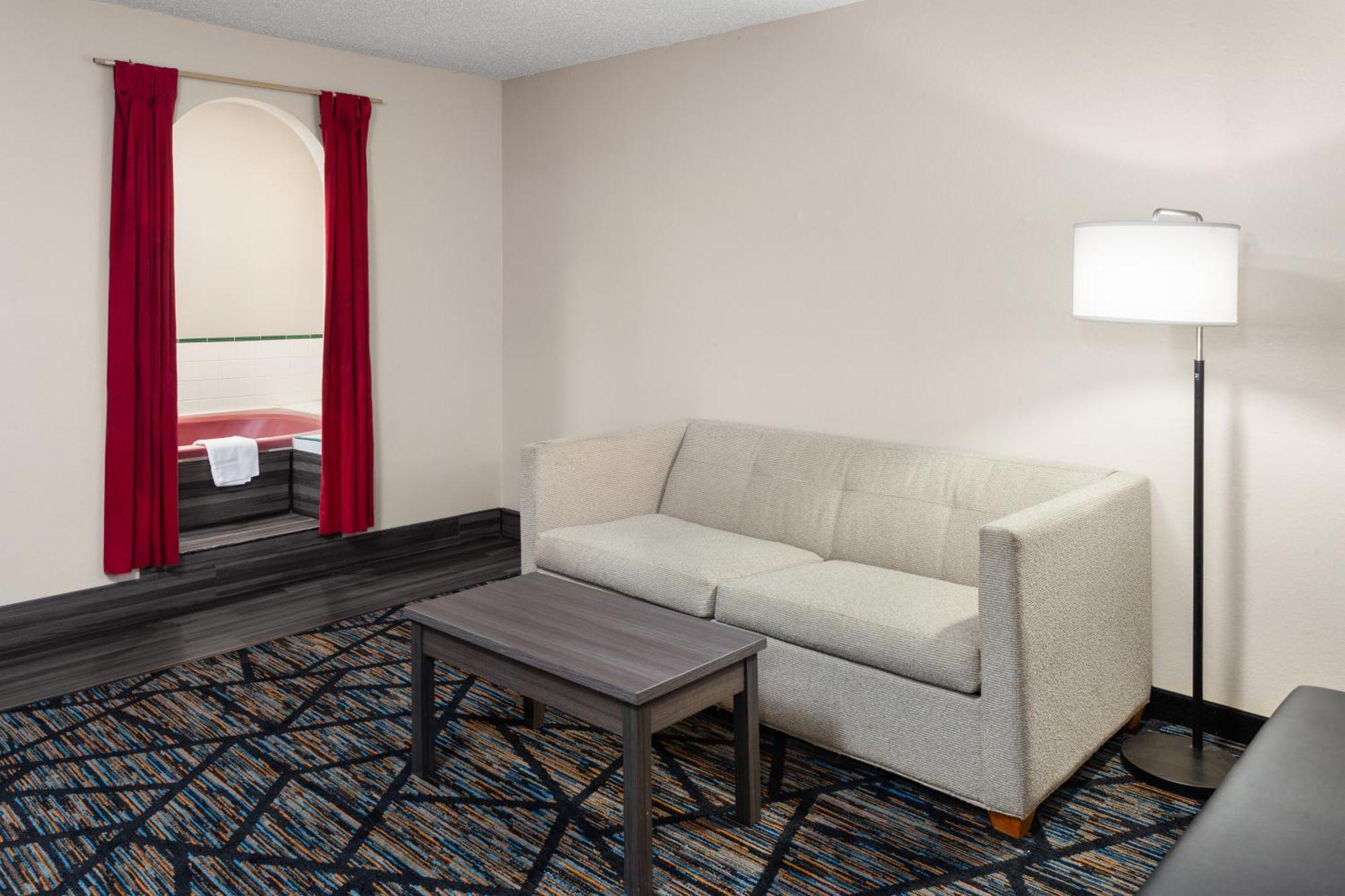 Super 8 By Wyndham Mt. Vernon Mount Vernon Экстерьер фото